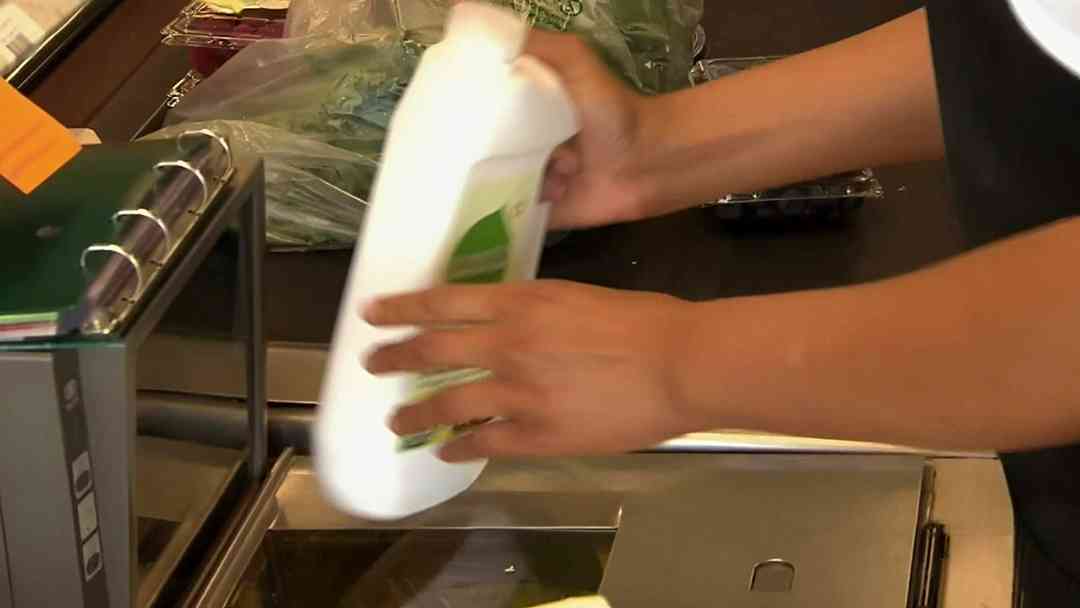 Suben las ventas minoristas impulsadas por el incremento en los precios de la gasolina en EEUU | ViX