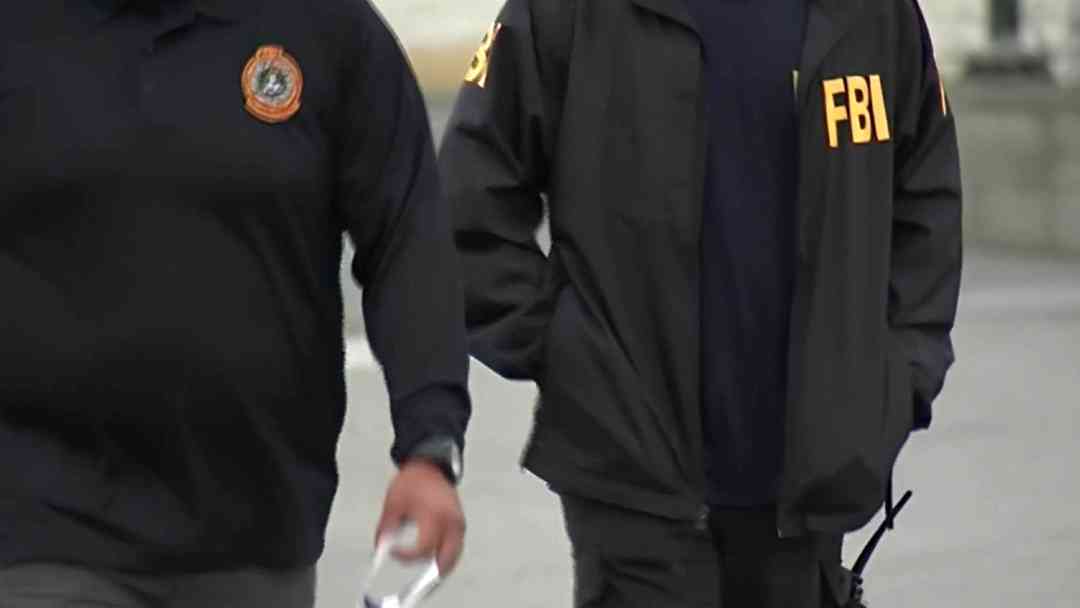 FBI busca patrones en muerte y desaparición de científicos de alta tecnología | ViX