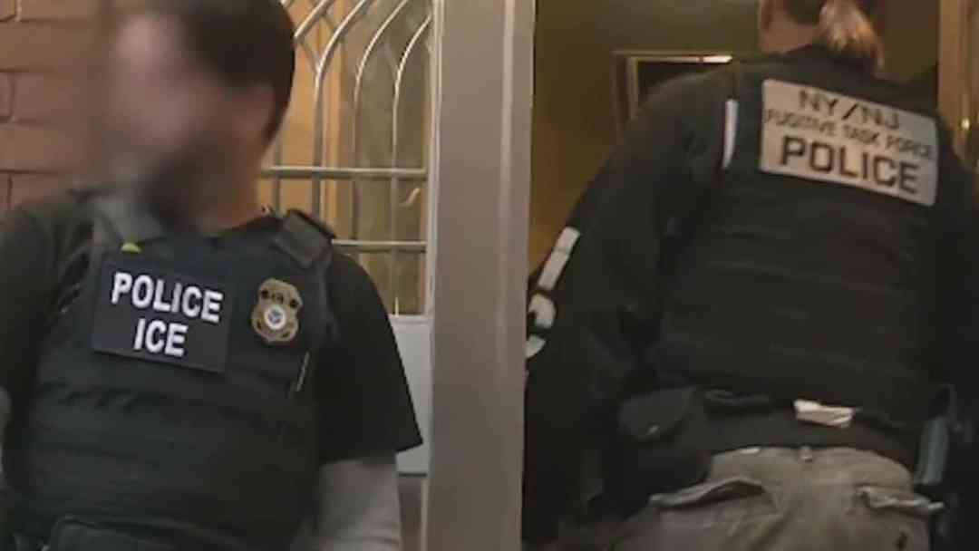 ICE tendrá que presentar una orden judicial para entrar a las viviendas; ¿qué tanto se sabe? | ViX