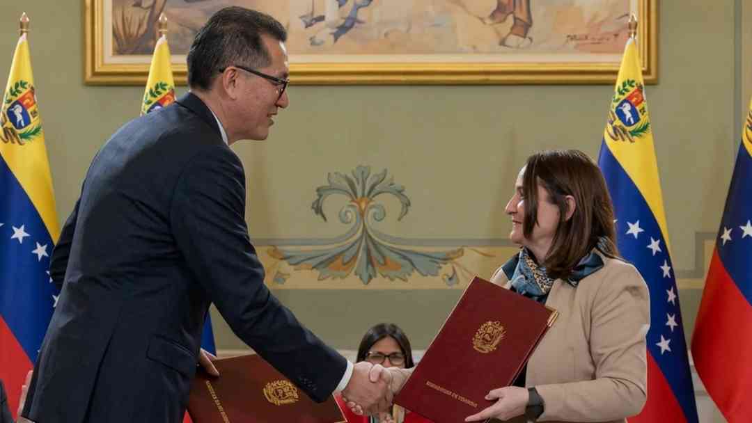 Empresas de EEUU firman acuerdos energéticos con Venezuela para fomentar inversión | ViX