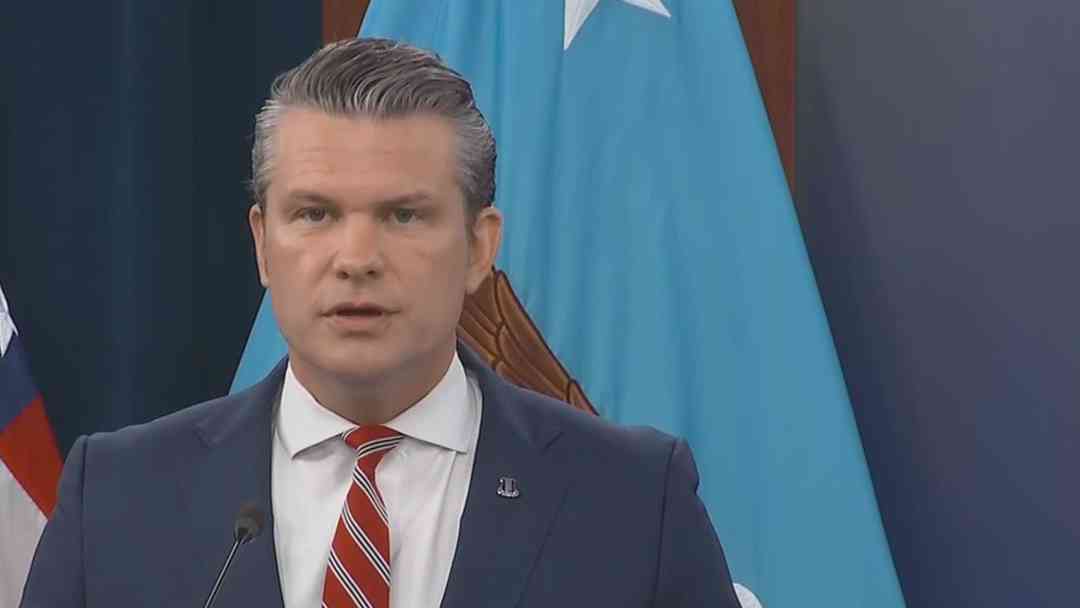 Hegseth explica hoy 5 de mayo el "Proyecto Libertad" como estrategia para proteger el estrecho de Ormuz | ViX