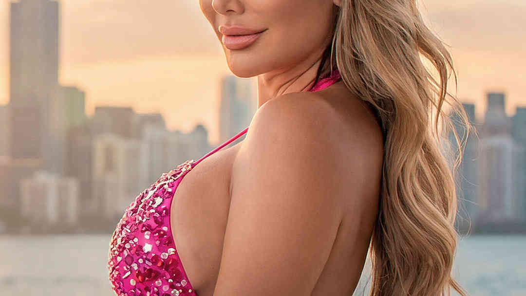 Ninel Conde sin filtro | ViX