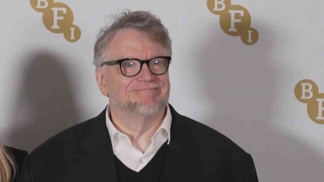 Guillermo del Toro recibe el BFI Fellowship por su trayectoria en la animación y el cine | ViX