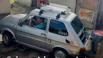 Cubano Adapta su Coche Para que Funcione Sin Gasolina
