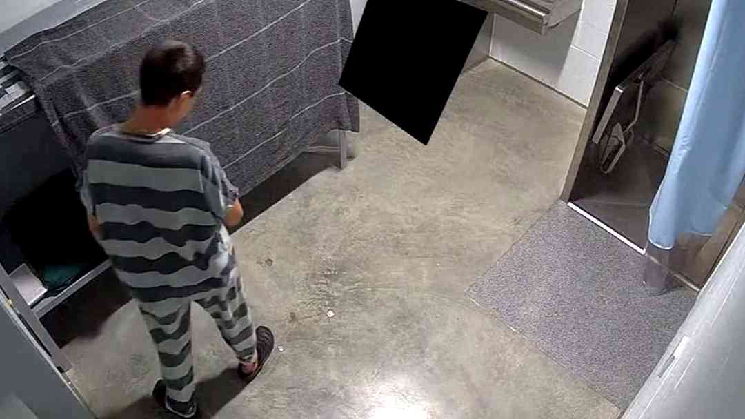 Suicidios de inmigrantes en centros de ICE alcanzan cifras sin precedentes, según investigación | ViX
