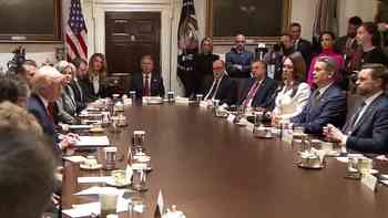 Donald Trump se reúne con su gabinete ante tensiones políticas e internacionales
