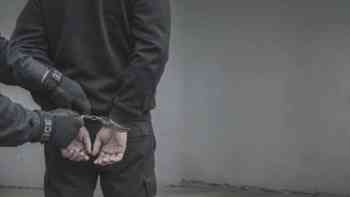 ICE detiene a 50 trabajadores en Carolina del Sur por redada la migratoria Operación Ghost Story