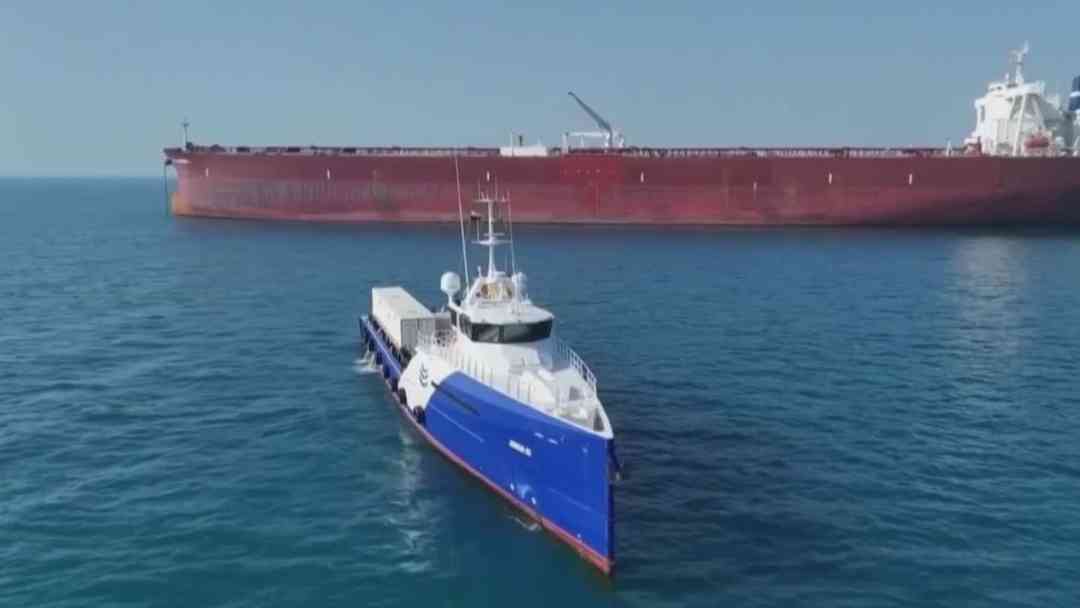 EEUU levanta sanciones en el Estrecho de Ormuz y presidente de Irán viaja Pakistán para negociaciones | ViX