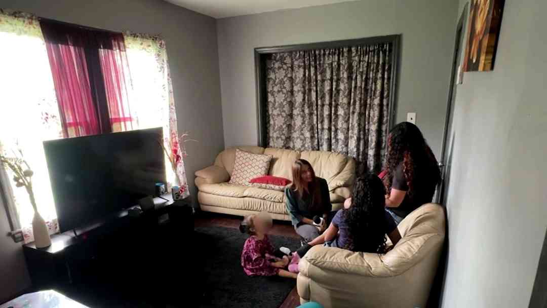“Para nosotras nuestra mamá es todo”: Hermanas planean su propia autodeportación para volver con su madre en Honduras | ViX