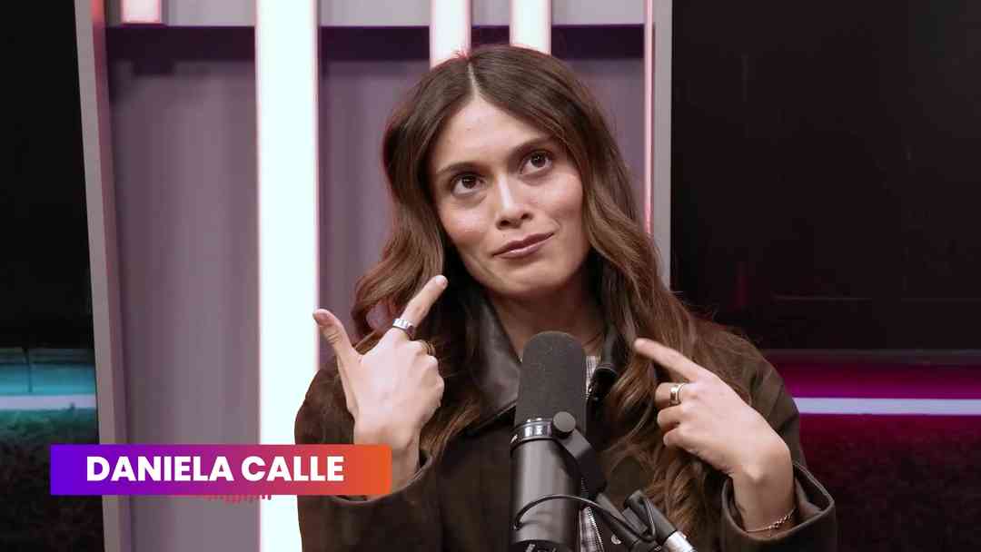 Con el apoyo visual de Poché, Daniela Calle debuta en la música con Esto no es un diario, un disco de 12 temas íntimos | ViX