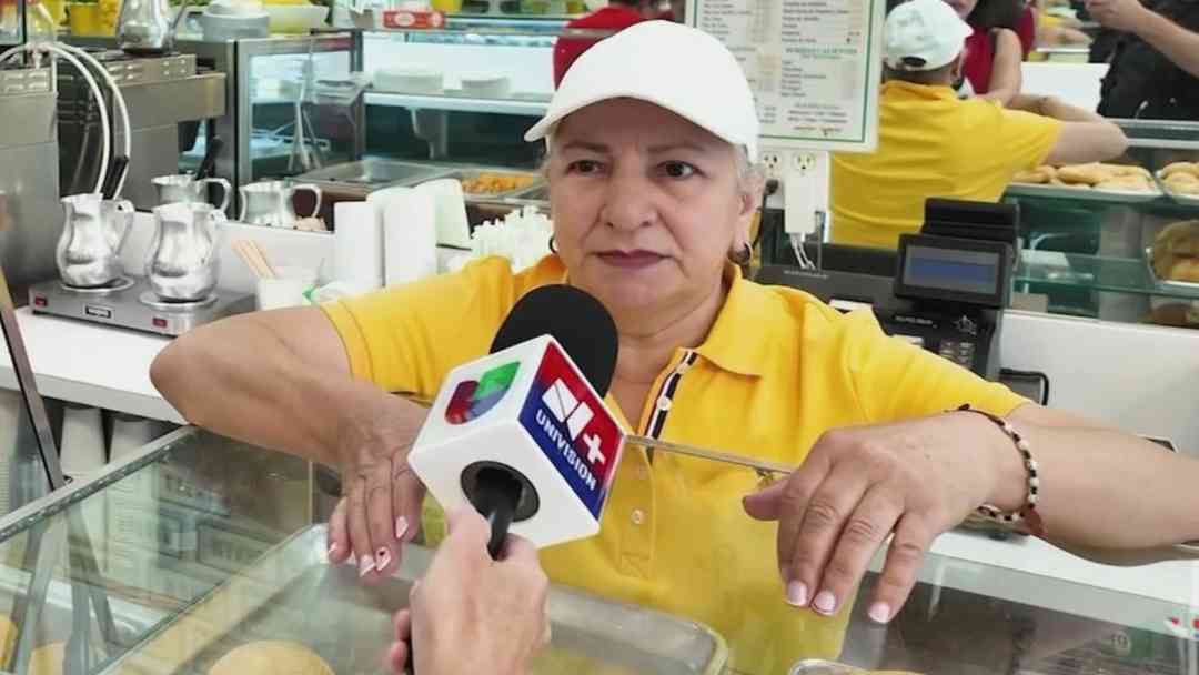 "¿Cómo está la familia?": La pregunta que rodea a miles de colombianos en Nueva York hoy por el terremoto | ViX