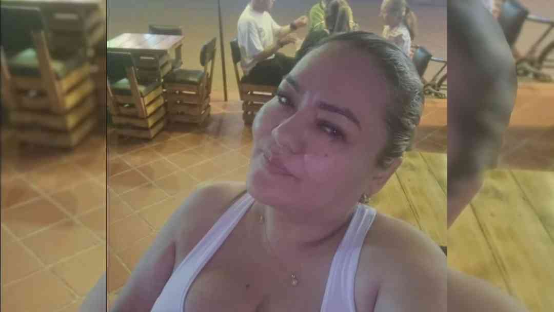 "Estamos seguros que mi mamá está debajo de los escombros": Colombiana pide ayuda para encontrar a su madre tras el terremoto | ViX