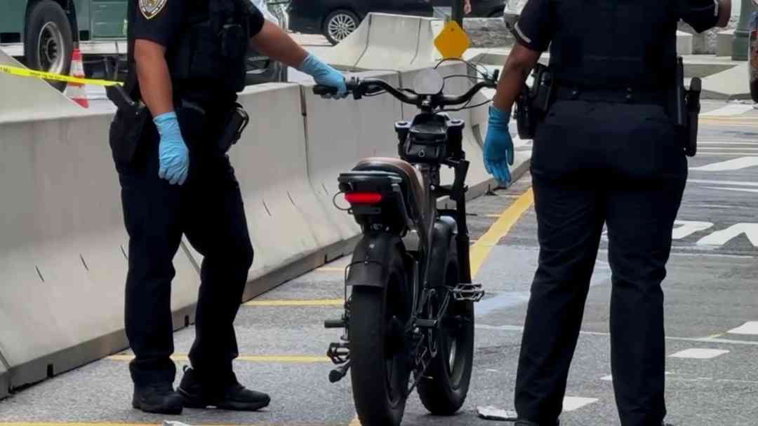 Nueva York intensifica controles a vehículos eléctricos ilegales tras accidentes mortales | ViX