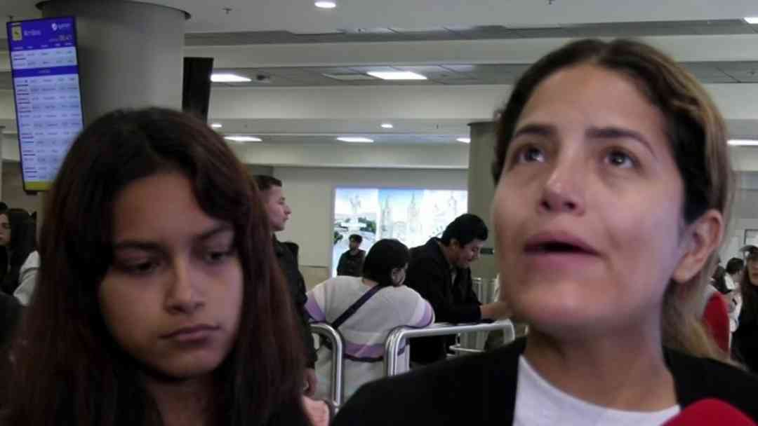 Madre e hija arrestadas en un hospital de Florida regresan a Ecuador: "Es tan doloroso porque no somos criminales" | ViX