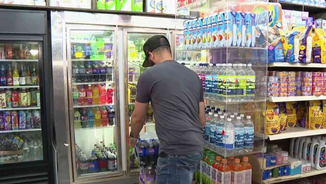 Plan de Mamdani de supermercados municipales más baratos enfrenta batalla legal; te decimos de qué se trata | ViX