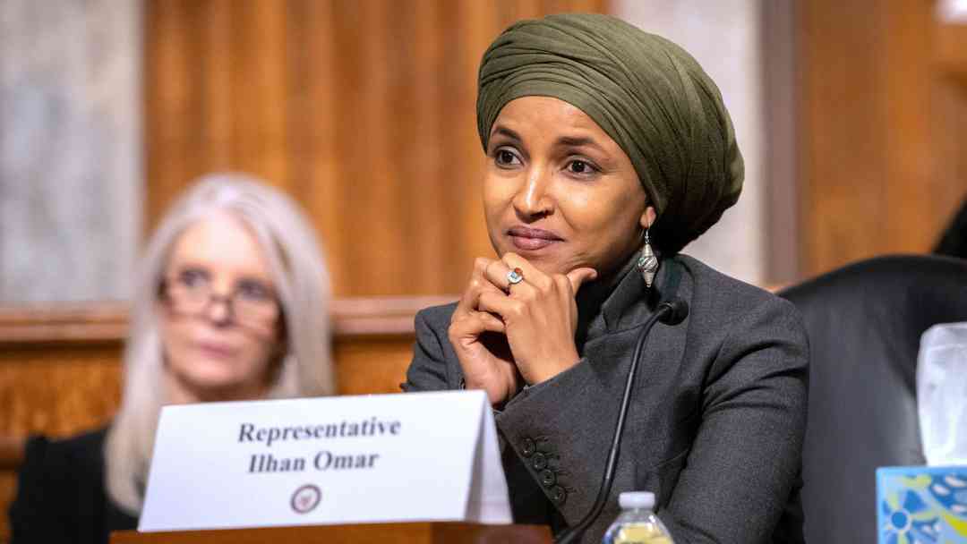 Lo último que se sabe sobre los agentes federales que registraron la casa de la representante demócrata Ilhan Omar | ViX