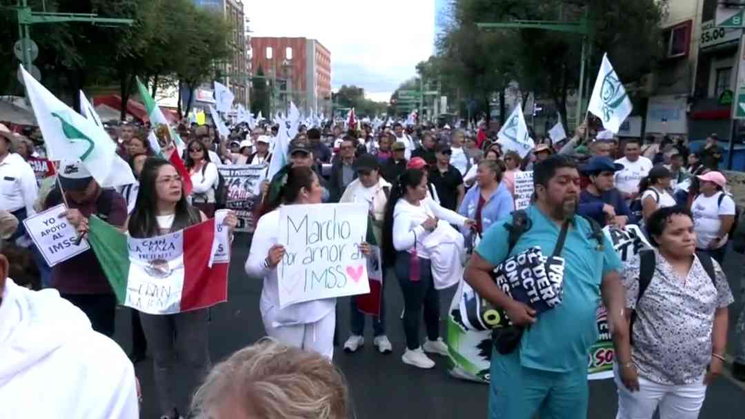 Trabajadores del sector salud en México anuncian mega marcha nacional: ¿Cuándo será y qué es lo que piden? | ViX